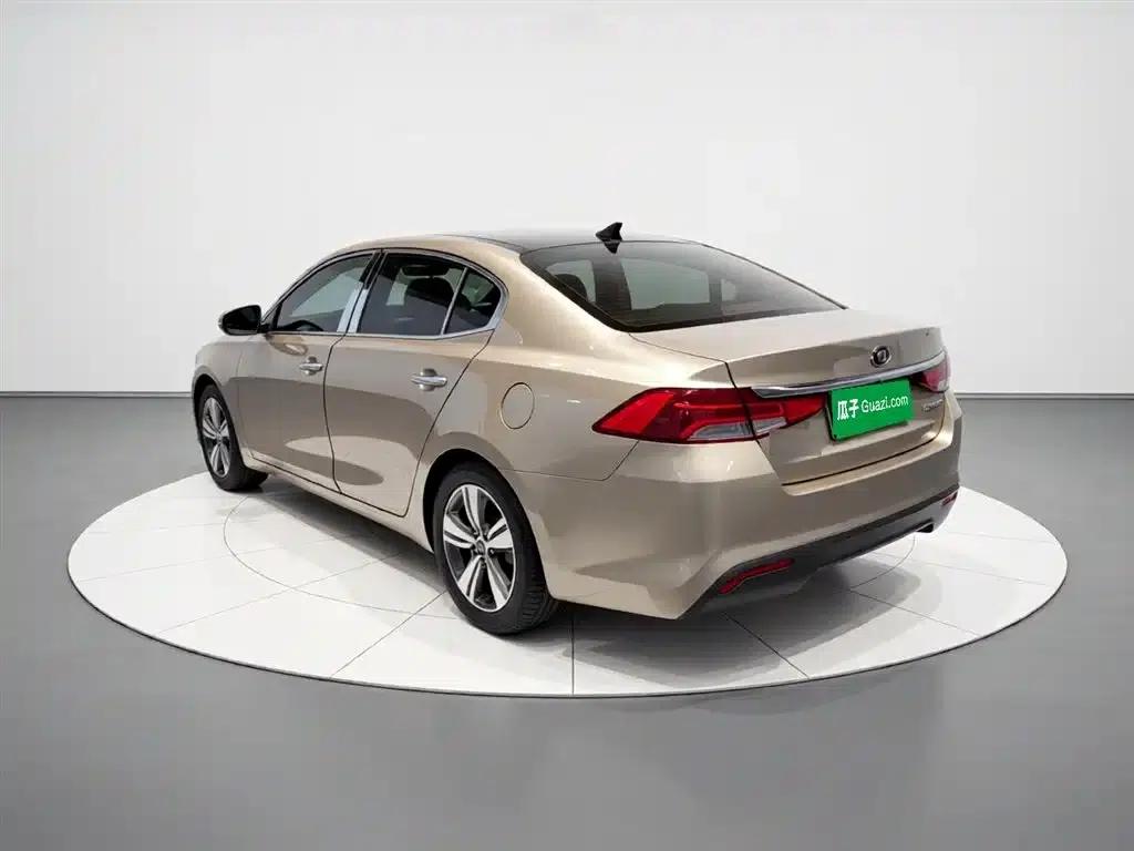 K5 2017 1.8L Automatic GLS — миниатюра 5