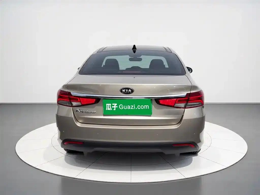 K5 2017 1.8L Automatic GLS — миниатюра 6