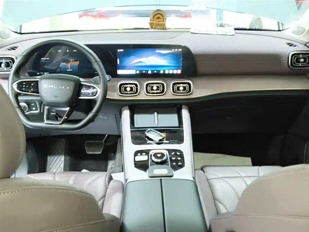 Chery Tiggo 9 C-DM 2025 1.5T 106KM Super Enjoy Edition 5-seater Ternary Lithium — миниатюра 10