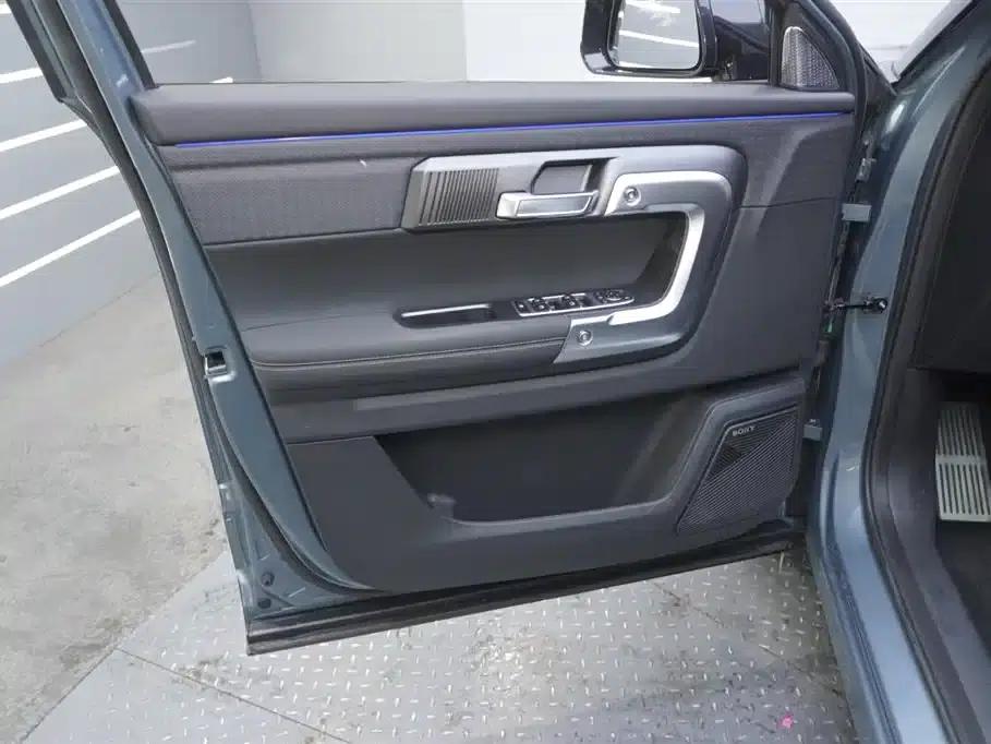 Explore 06 2023 Urban Edition 1.6T 2WD Luxury — миниатюра 17