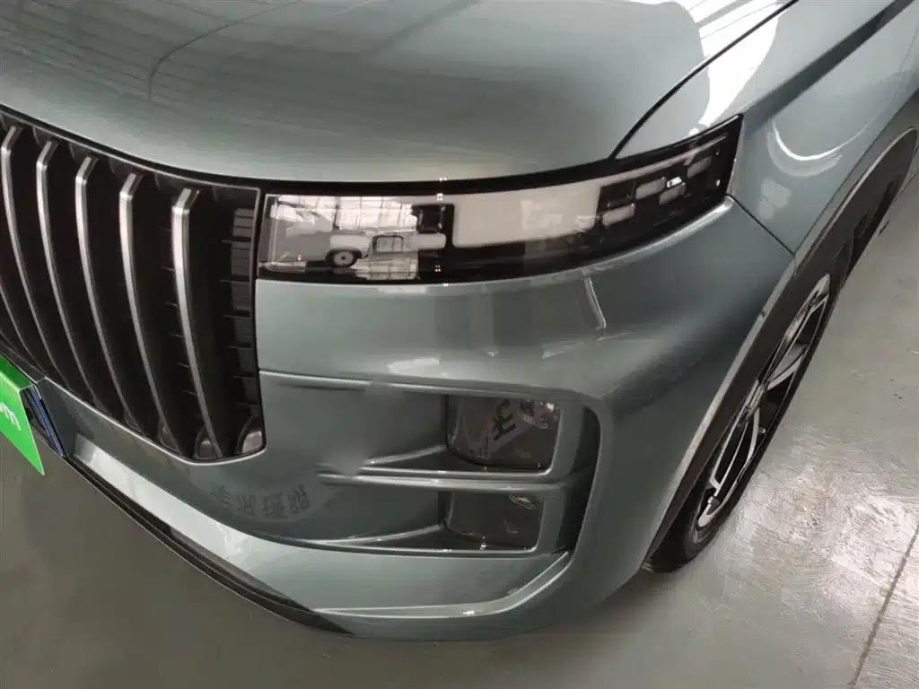 Explore 06 2023 Urban Edition 1.6T 2WD Luxury — миниатюра 18