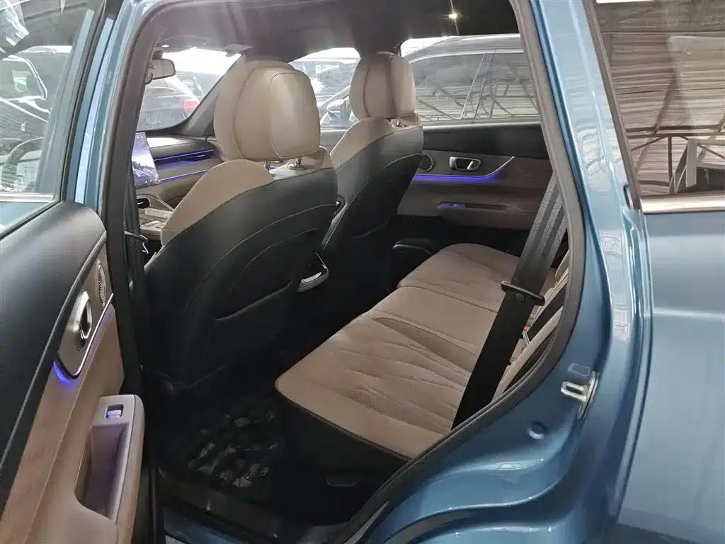 Chery Tiggo 8 PLUS C-DM 2025 1.5T 116km/h Premium 5-seater — миниатюра 17