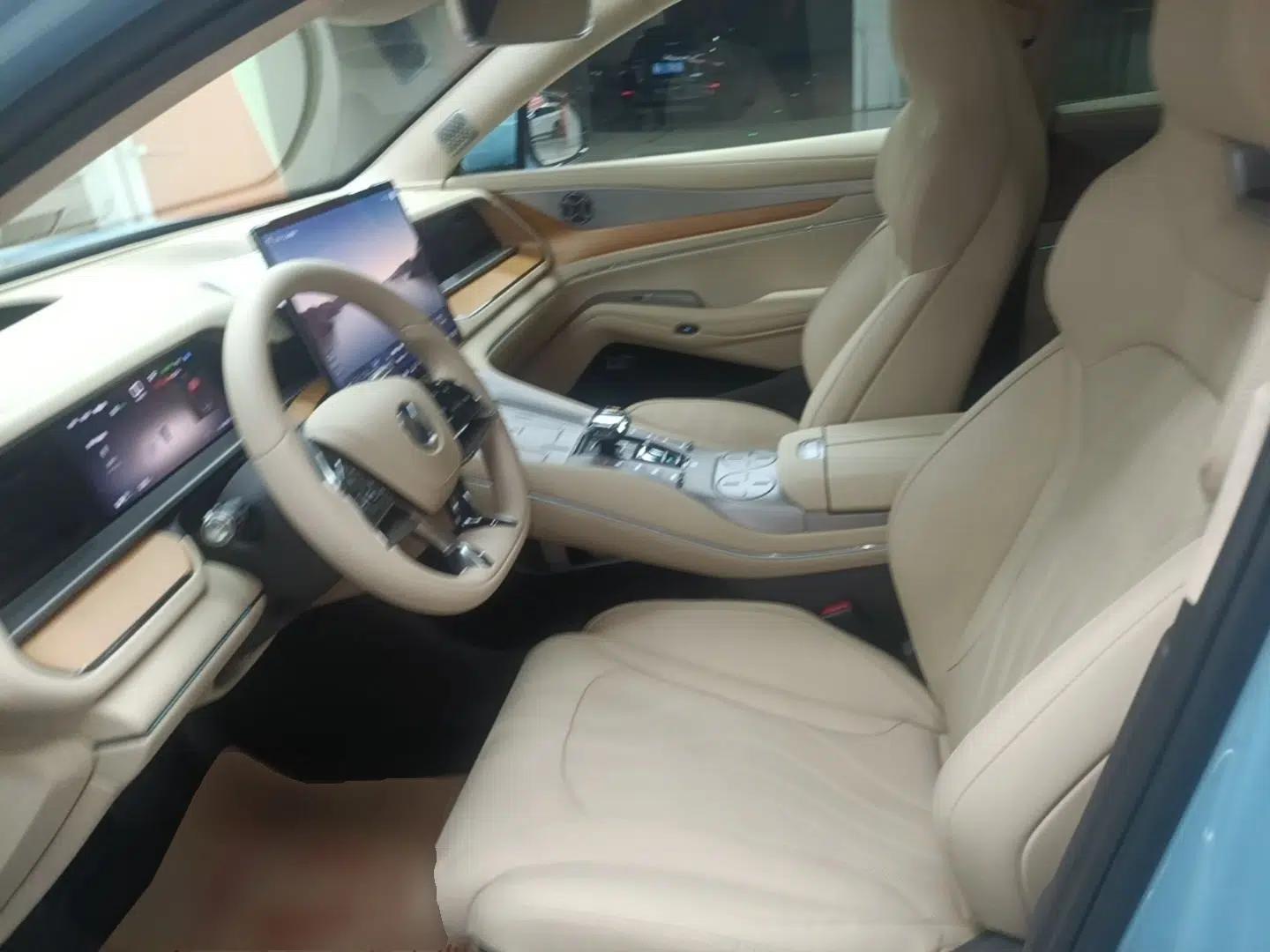 Denza N7 2025 630 All-Wheel Drive Intelligent Driving Dual-Laser Flagship Edition — миниатюра 18
