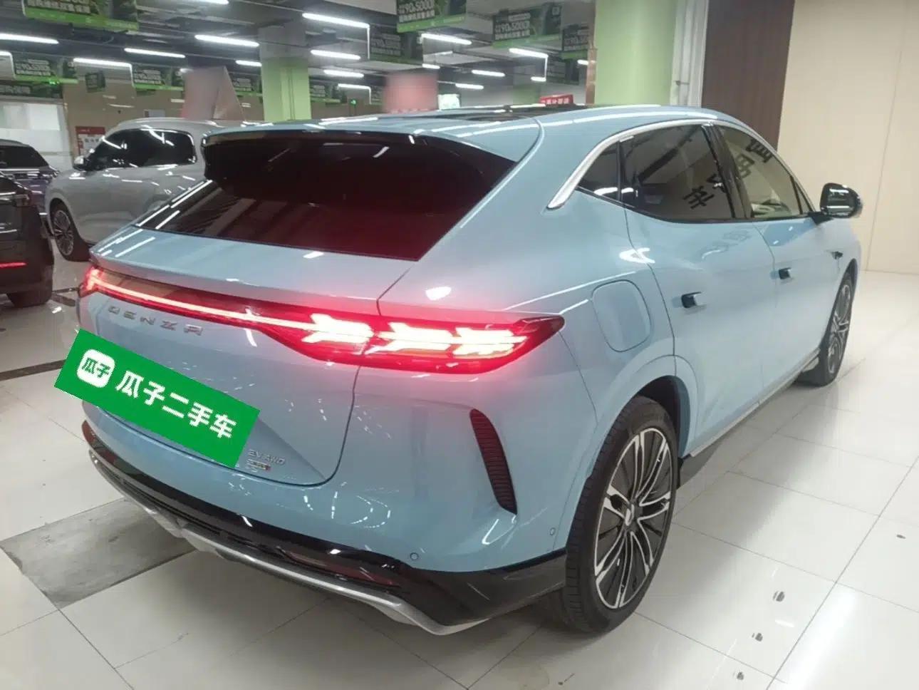 Denza N7 2025 630 All-Wheel Drive Intelligent Driving Dual-Laser Flagship Edition — миниатюра 6