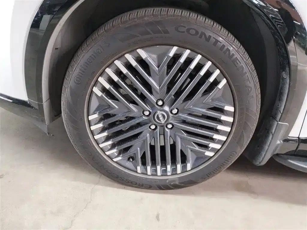 2024 Volkswagen Land Cruiser 380VC-TURBO 4WD Supreme Edition (6-seater) — миниатюра 25