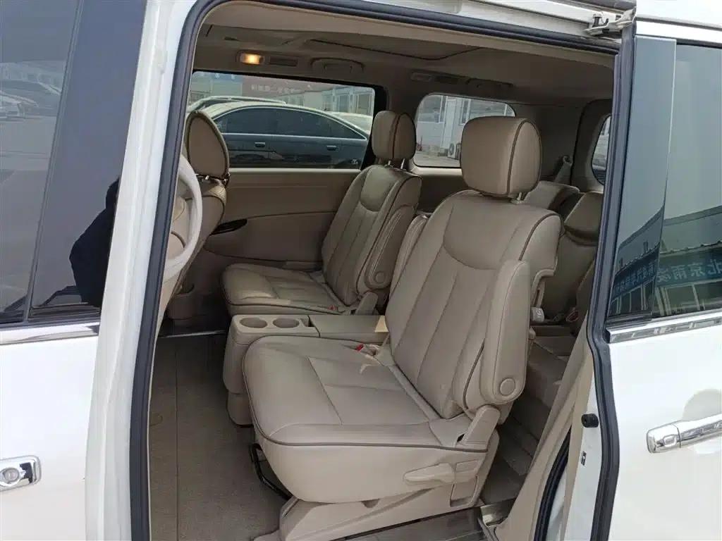 Quest 2015 3.5L SL — миниатюра 17