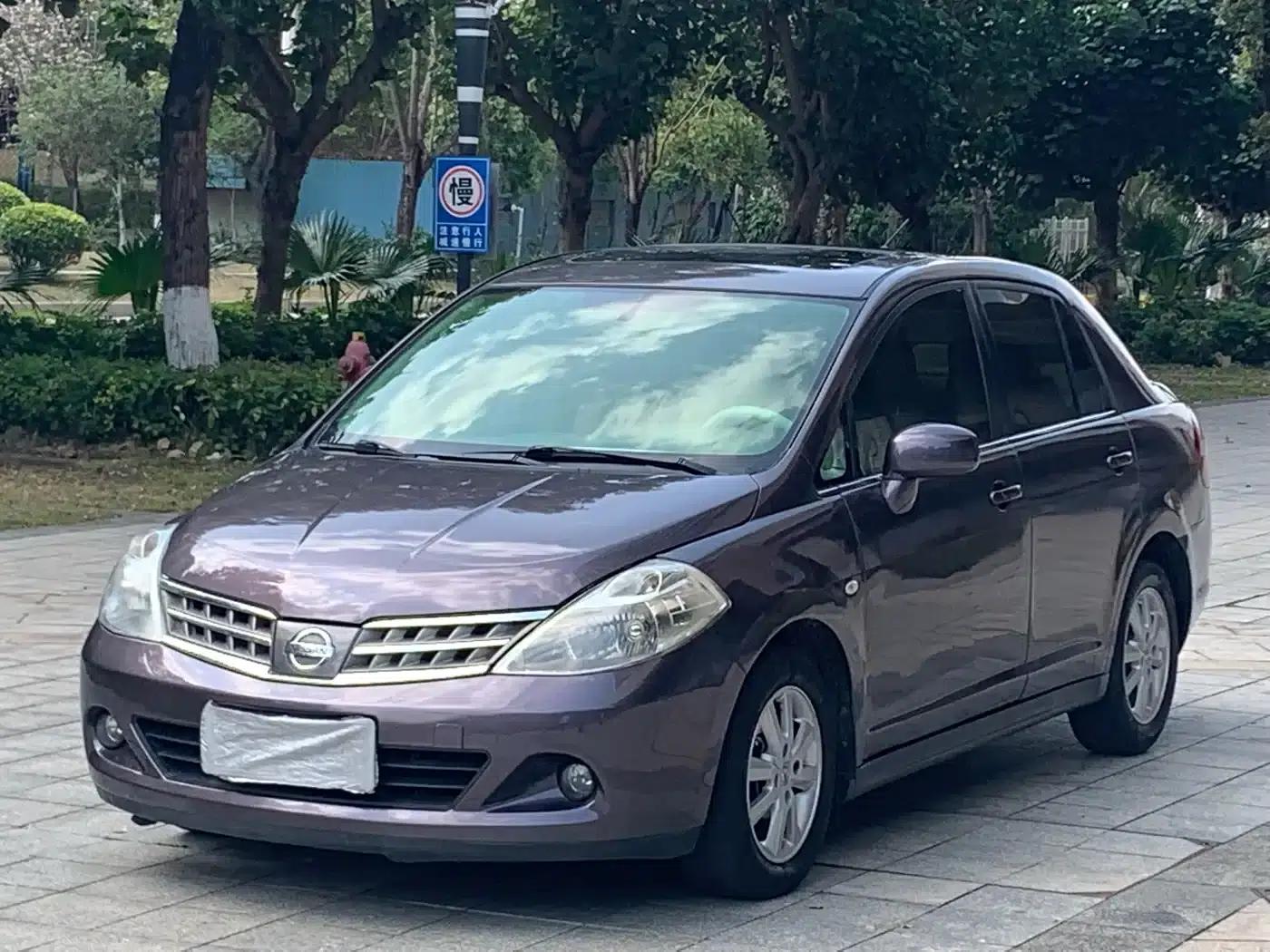 Tiida 2008 1.6L Automatic Intelligent — миниатюра 1