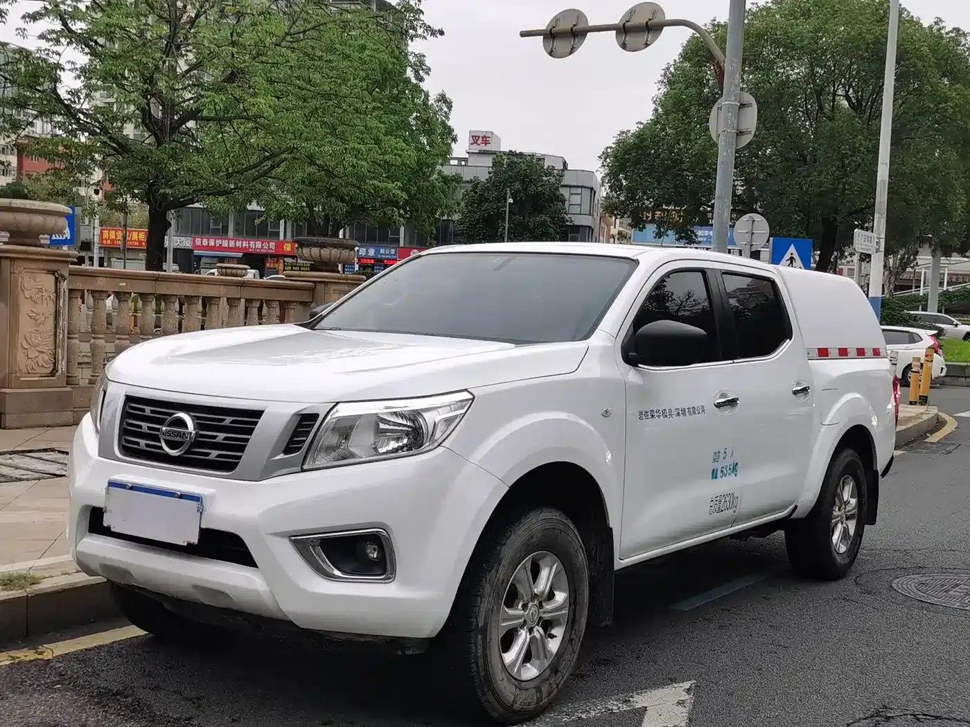2021 Navara 2.5L Manual 2WD Comfort Model QR25 — миниатюра 1
