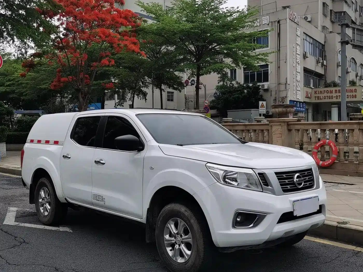2021 Navara 2.5L Manual 2WD Comfort Model QR25 — миниатюра 6