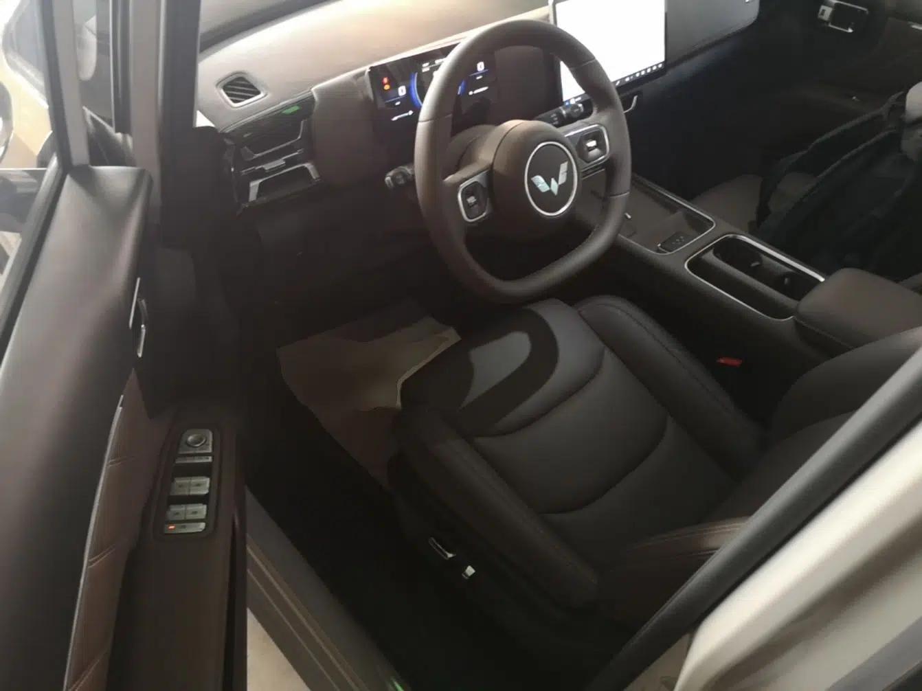 Wuling Starlight 730 2025 Model Plug-in Hybrid 125km Luxury Edition — миниатюра 18