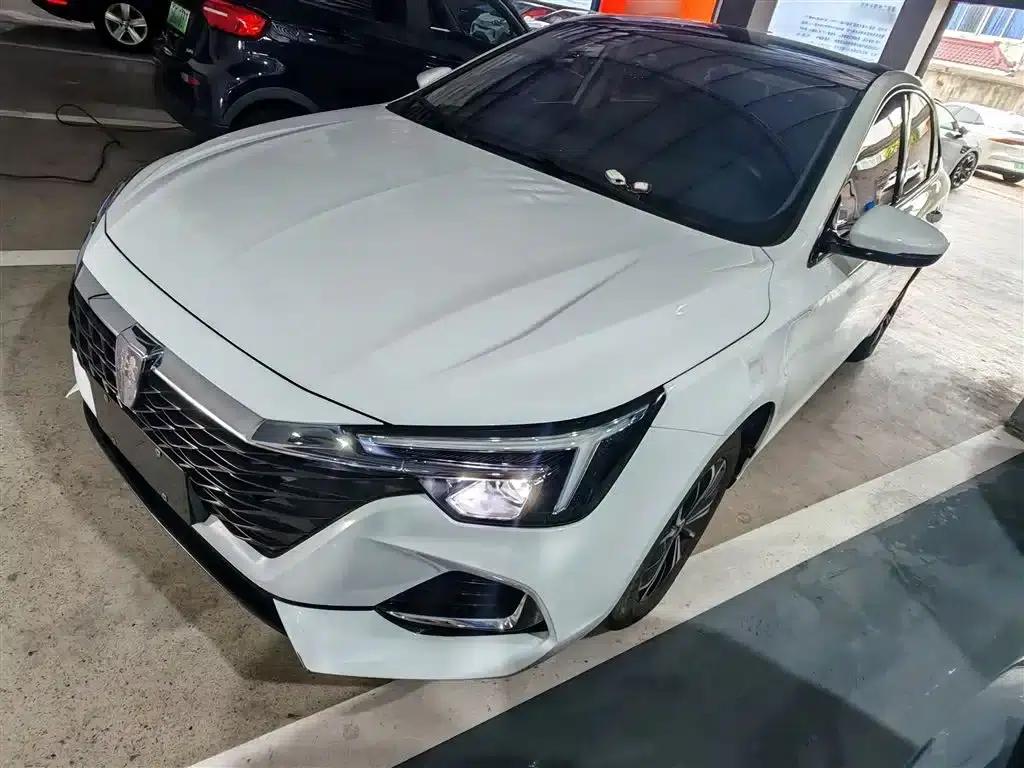 Roewe i6 MAX New Energy 2023 EV 420 Panoramic Roof Special Edition — миниатюра 1