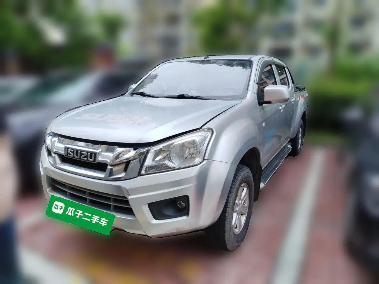 Isuzu JLM 2018 2.8T Classic Edition Two-Wheel Drive Luxury Version with Extended Cargo Bed JE493ZLQ5F — миниатюра 1