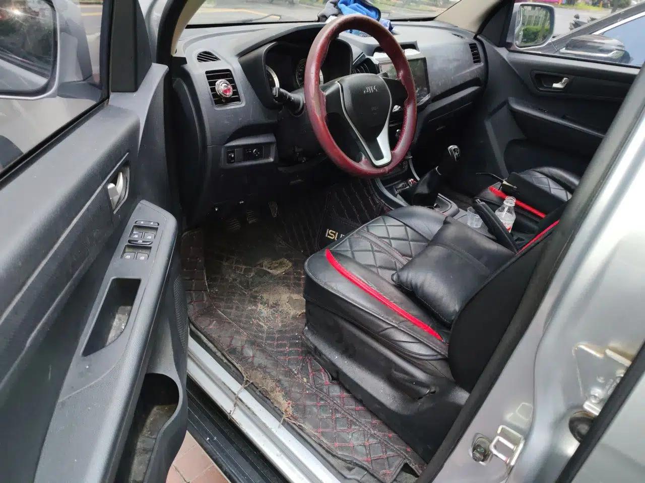 Isuzu JLM 2018 2.8T Classic Edition Two-Wheel Drive Luxury Version with Extended Cargo Bed JE493ZLQ5F — миниатюра 17