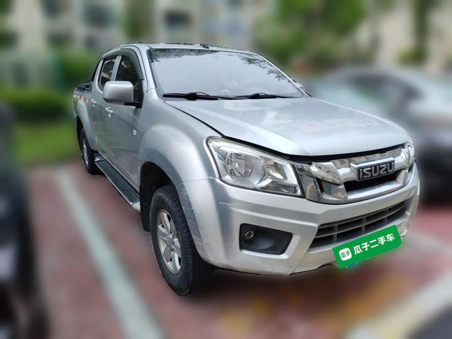 Isuzu JLM 2018 2.8T Classic Edition Two-Wheel Drive Luxury Version with Extended Cargo Bed JE493ZLQ5F — миниатюра 3