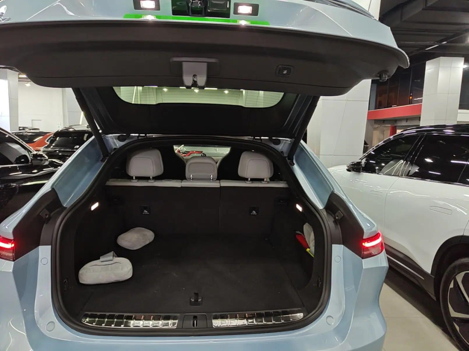 Nio EC7 2023 75 kWh — миниатюра 22
