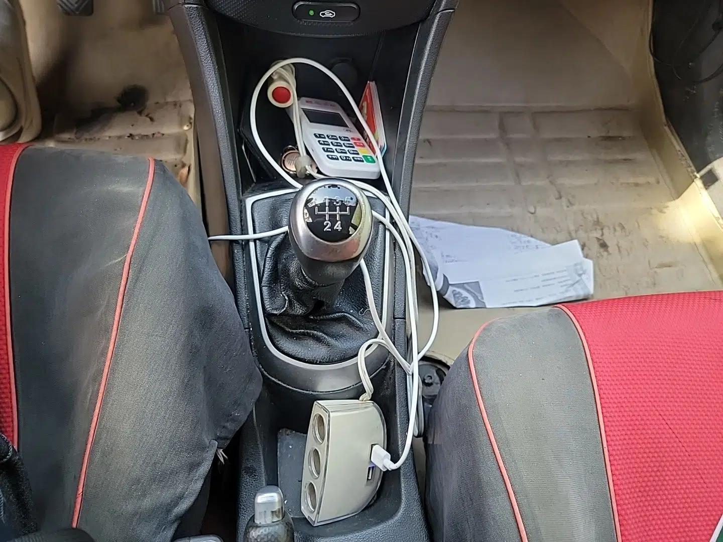 Hyundai Verna Ray 2014 1.4L Manual GLX — миниатюра 15