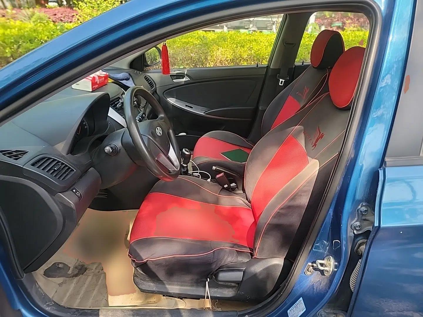 Hyundai Verna Ray 2014 1.4L Manual GLX — миниатюра 16