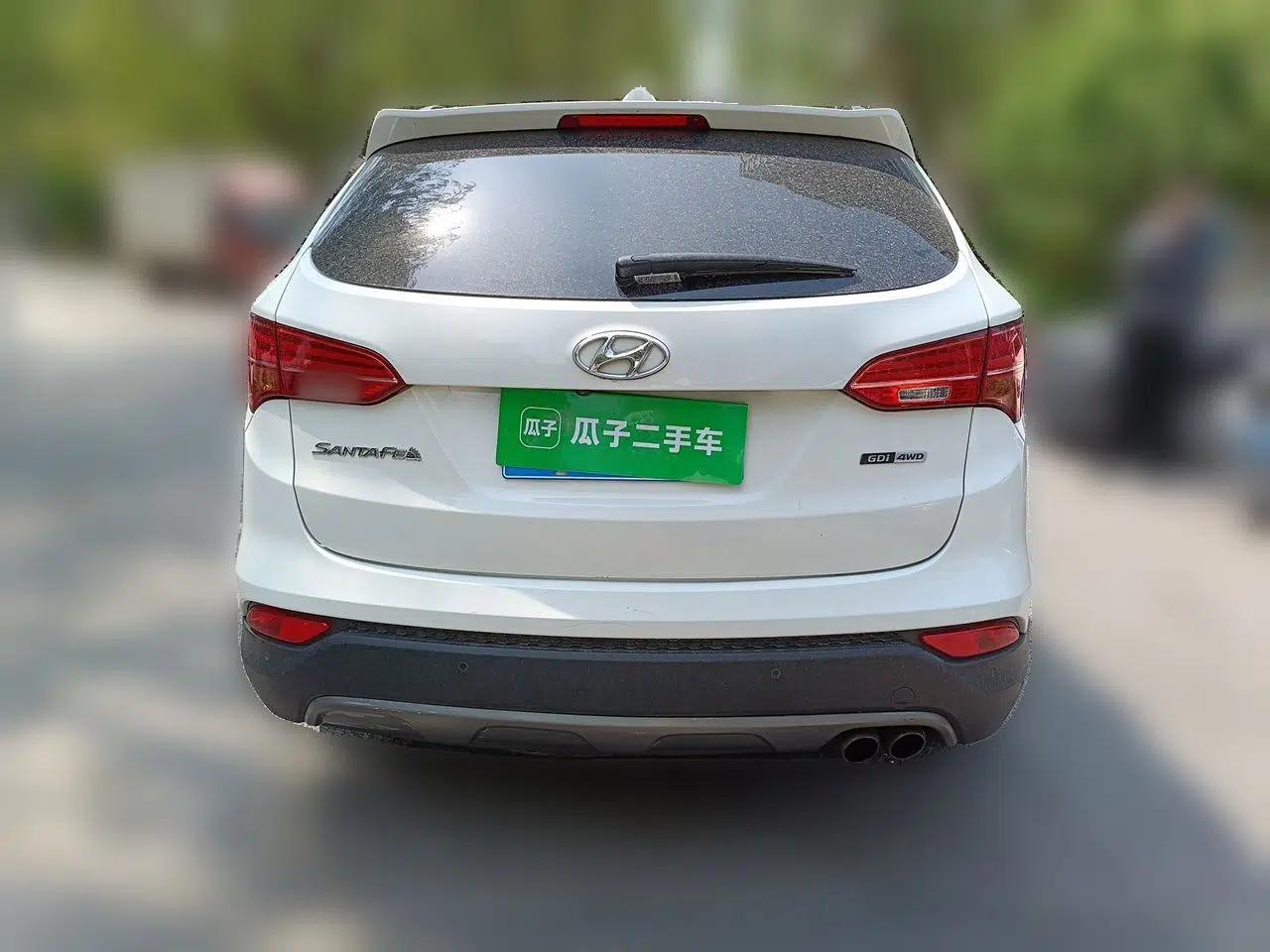 Hyundai Santa Fe Classic 2013 3.0L 4x4 Comfort Edition with Navigation 7 Seats Euro IV — миниатюра 5