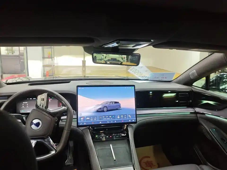 Denza Z9 2024 Model 1100km AWD Max Edition — миниатюра 3