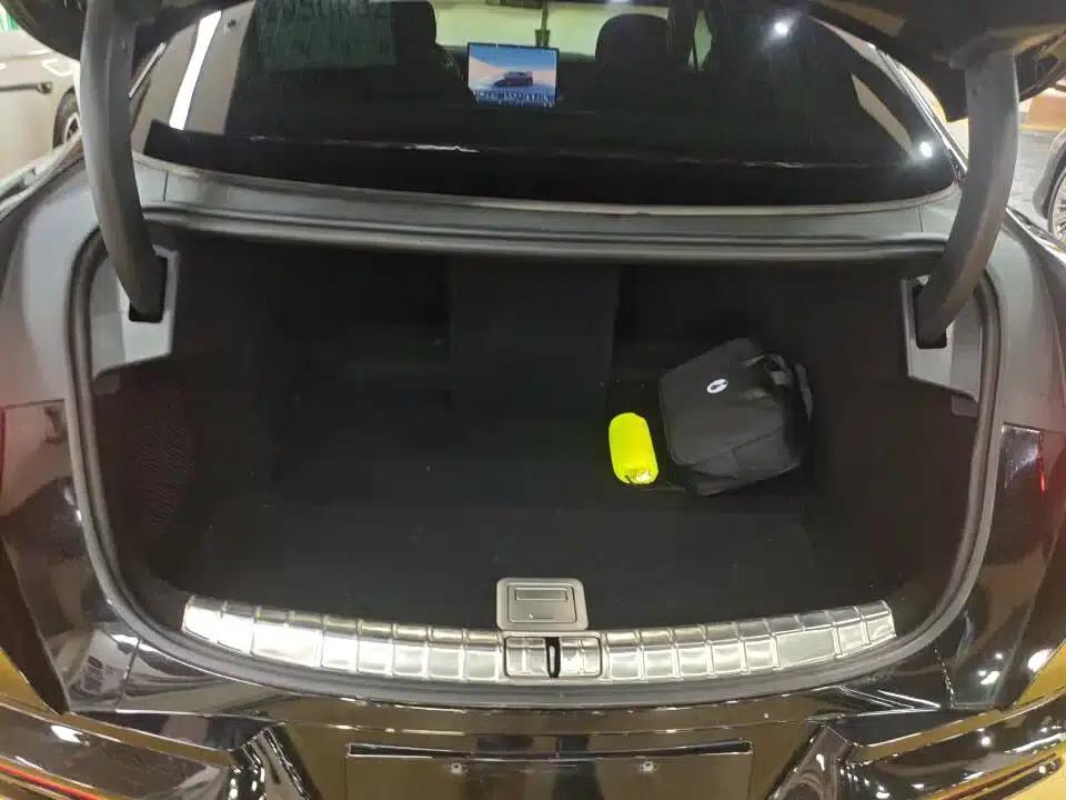 Denza Z9 2024 Model 1100km AWD Max Edition — миниатюра 9