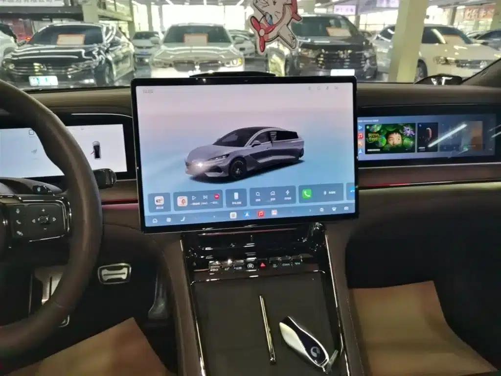 Denza Z9 2024 Model 1100km AWD Max Edition — миниатюра 13