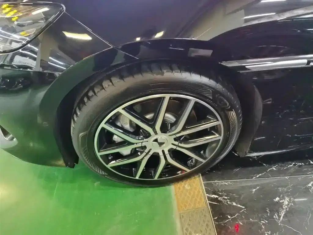 Denza Z9 2024 Model 1100km AWD Max Edition — миниатюра 23