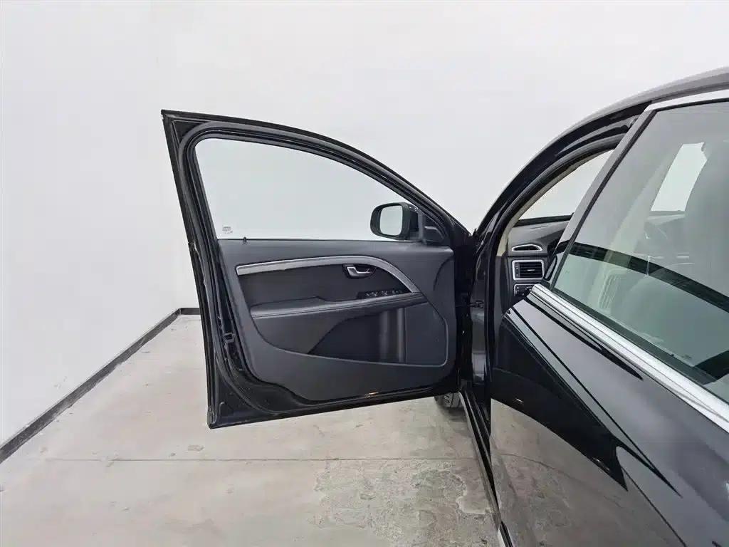 2015 Volvo S80L 2.0T T5 Smart Edition — миниатюра 8