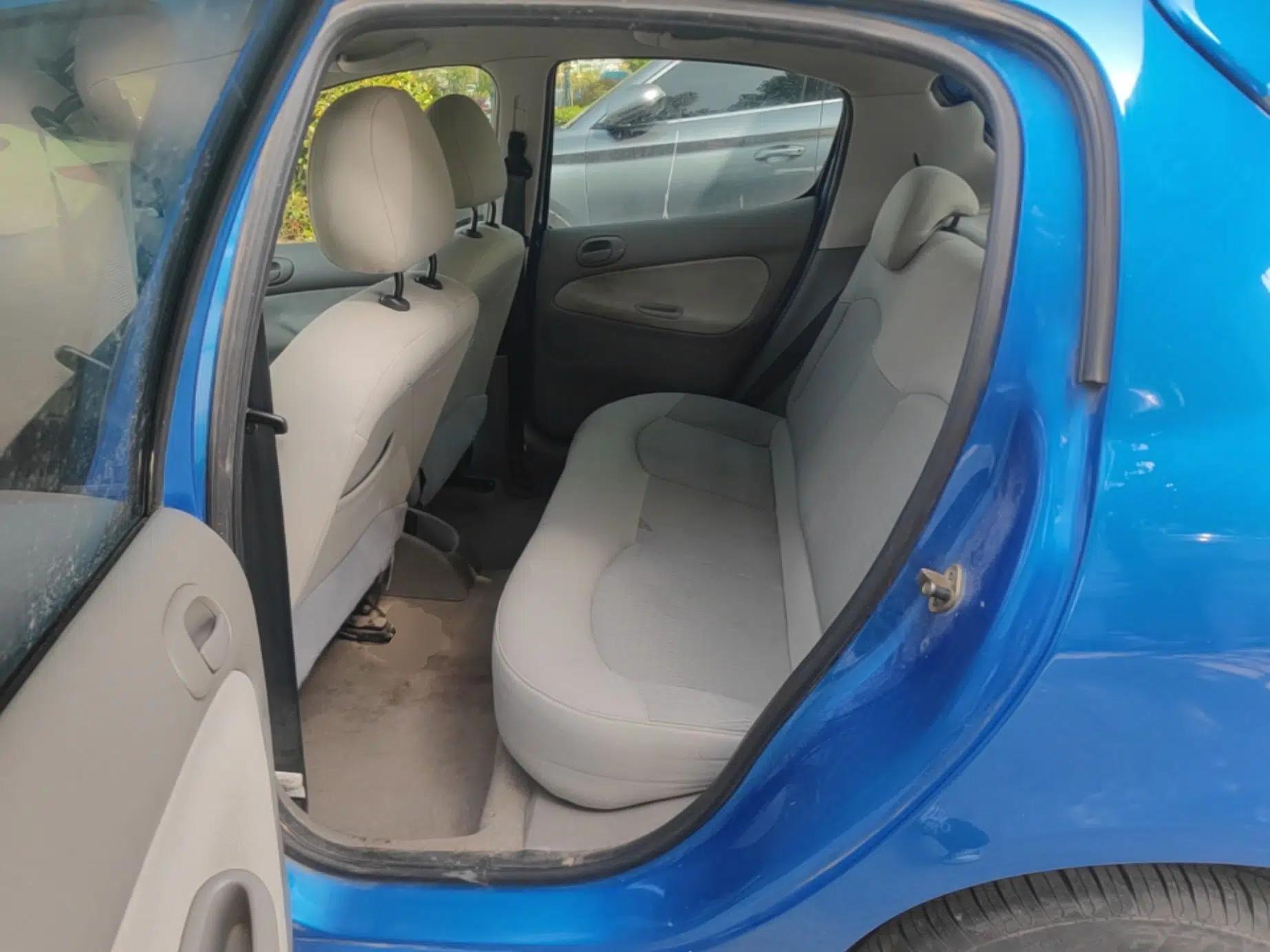 Citroen C2 2012 1.4L Manual Comfort Edition — миниатюра 19