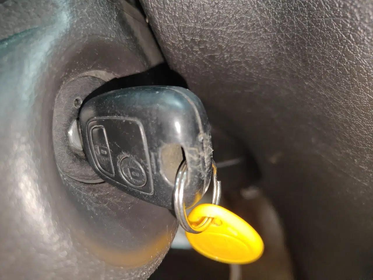 Citroen C2 2012 1.6L Automatic Sport Model — миниатюра 9