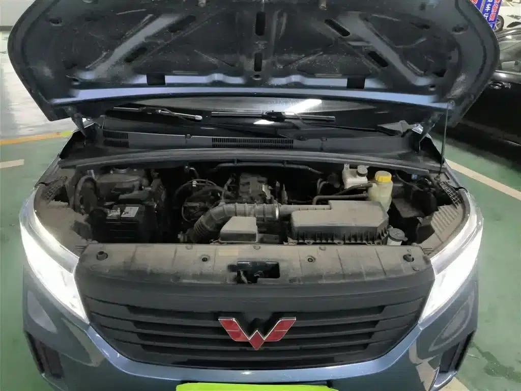 Wuling Hongguang PLUS 2020 1.5L Manual Standard 5-Seater — миниатюра 20