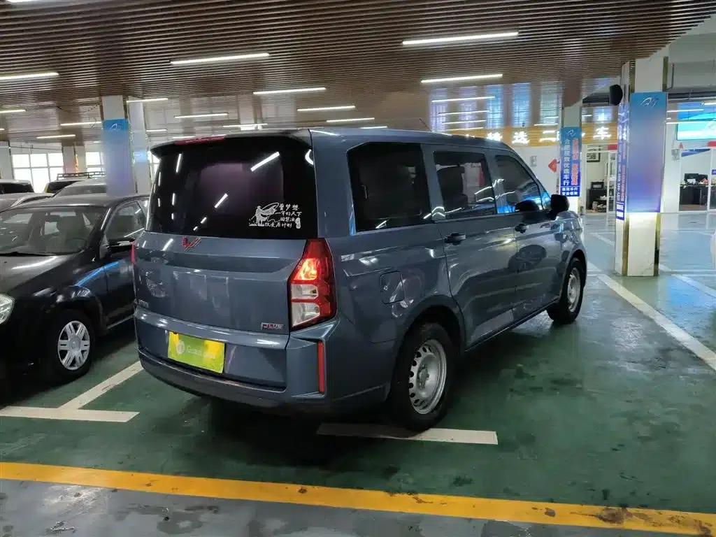 Wuling Hongguang PLUS 2020 1.5L Manual Standard 5-Seater — миниатюра 7