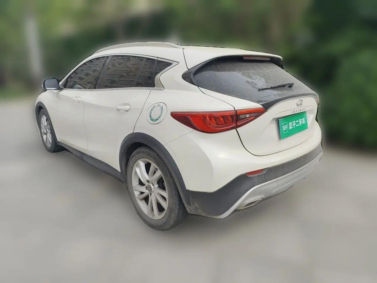 Infiniti QX30 2017 1.6T Two-Wheel-Drive Sport Edition — миниатюра 4