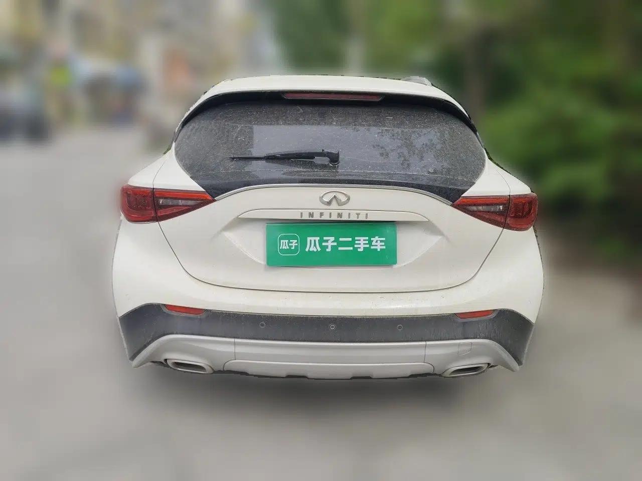 Infiniti QX30 2017 1.6T Two-Wheel-Drive Sport Edition — миниатюра 5