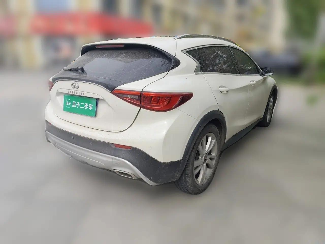 Infiniti QX30 2017 1.6T Two-Wheel-Drive Sport Edition — миниатюра 6