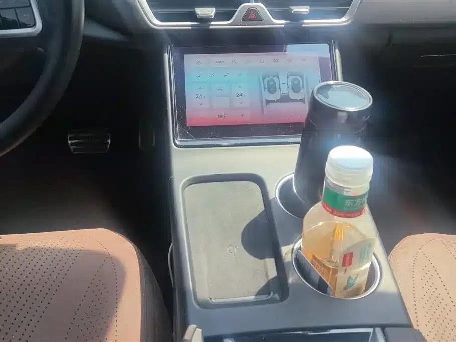 Weipai Mocha New Energy 2023 Two-Wheel Drive Long Range Version — миниатюра 16