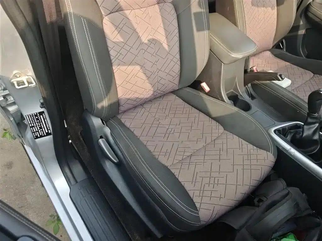 RE-MAX 2022 2.8T Classic Diesel 2WD Comfort Standard Wheelbase Edition JE493ZLQ6E — миниатюра 25