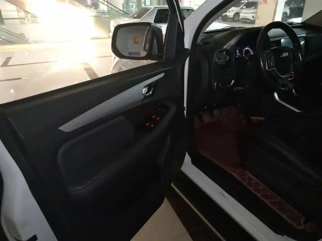 RE-MAX 2022 2.8T Classic Diesel 2WD Comfort Long Wheelbase Edition JE493ZLQ6E — миниатюра 16