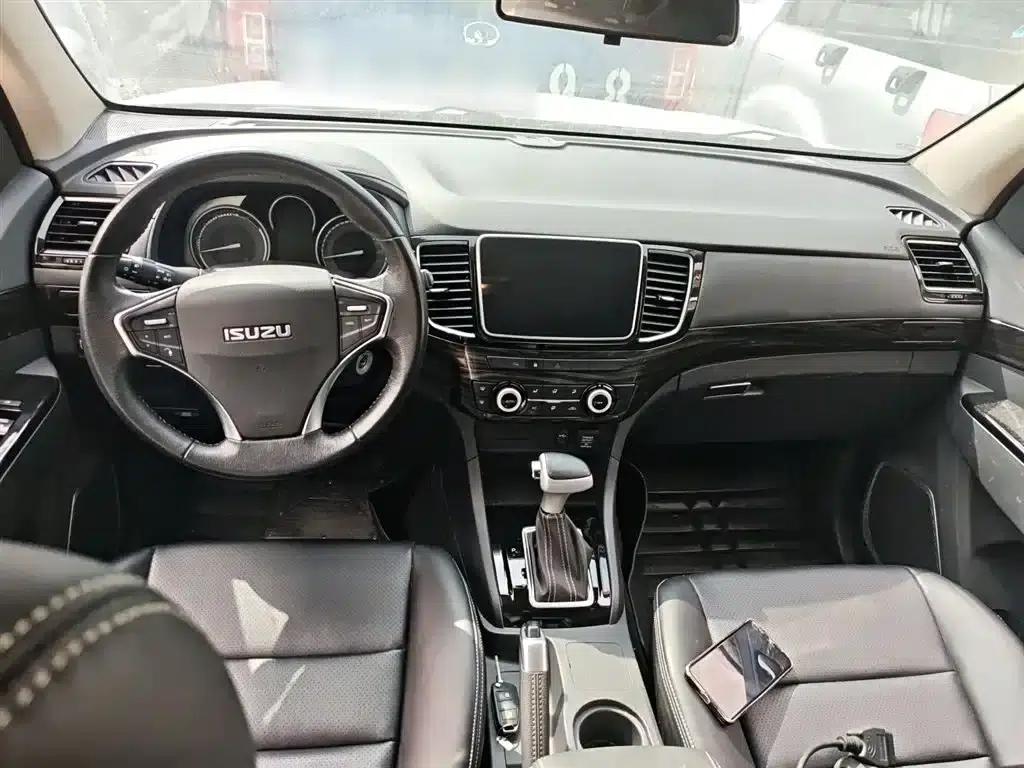 D-MAX 2020 1.9T 2WD Automatic Comfort Edition (National VI Emission Standard) RZ4E Hi-Power — миниатюра 10