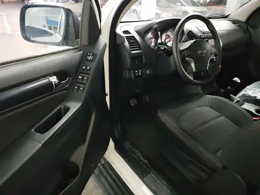 TAGA 2021 3.0T Diesel Manual 2WD Luxury Long Wheelbase 4KH1CT6H1 — миниатюра 13