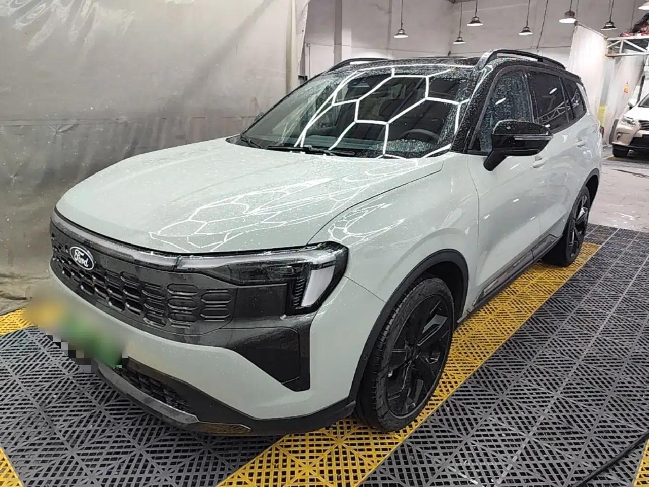 Ford Equator Sport New Energy 2025 Luxury Edition — миниатюра 1