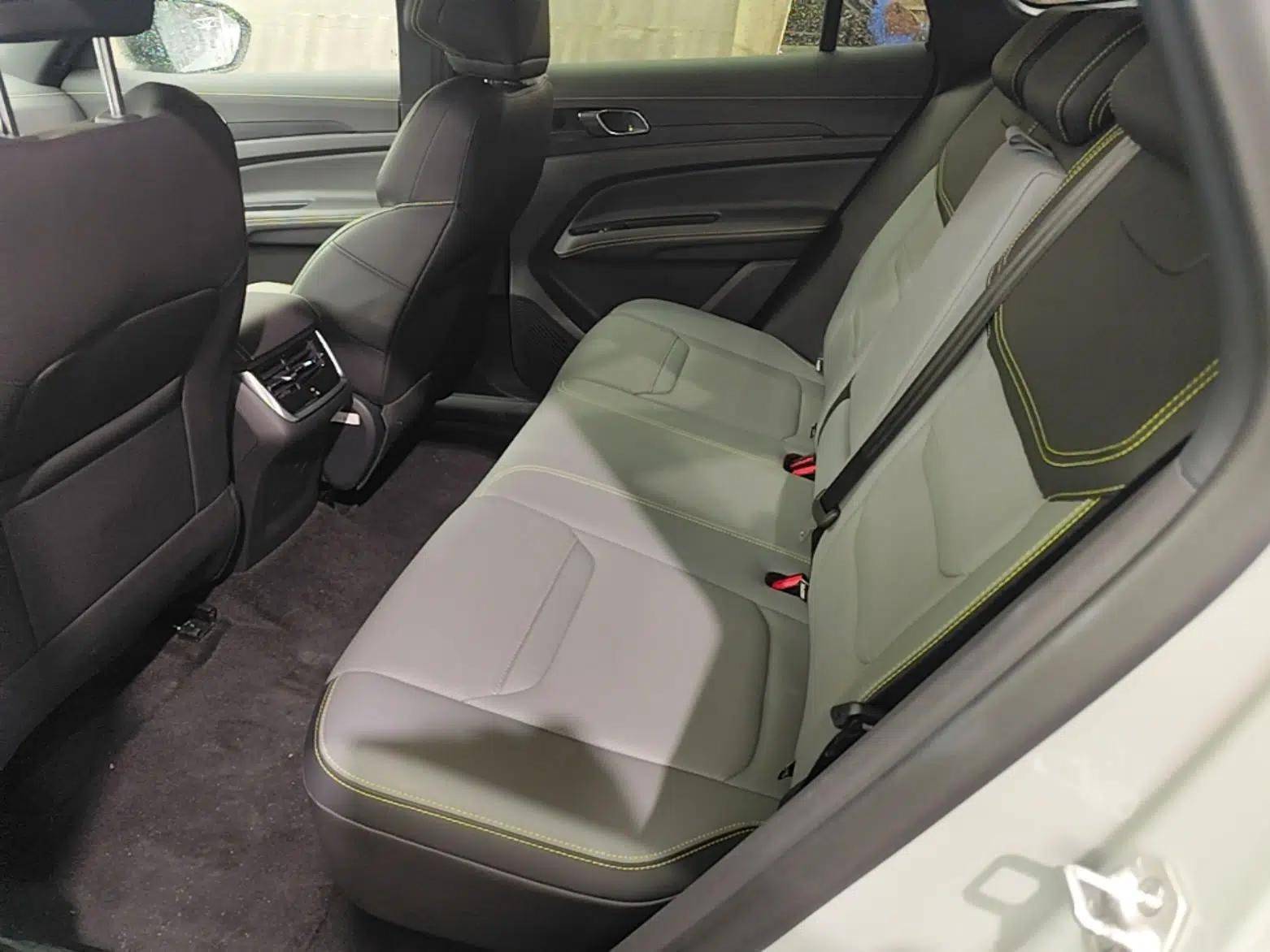 Ford Equator Sport New Energy 2025 Luxury Edition — миниатюра 19