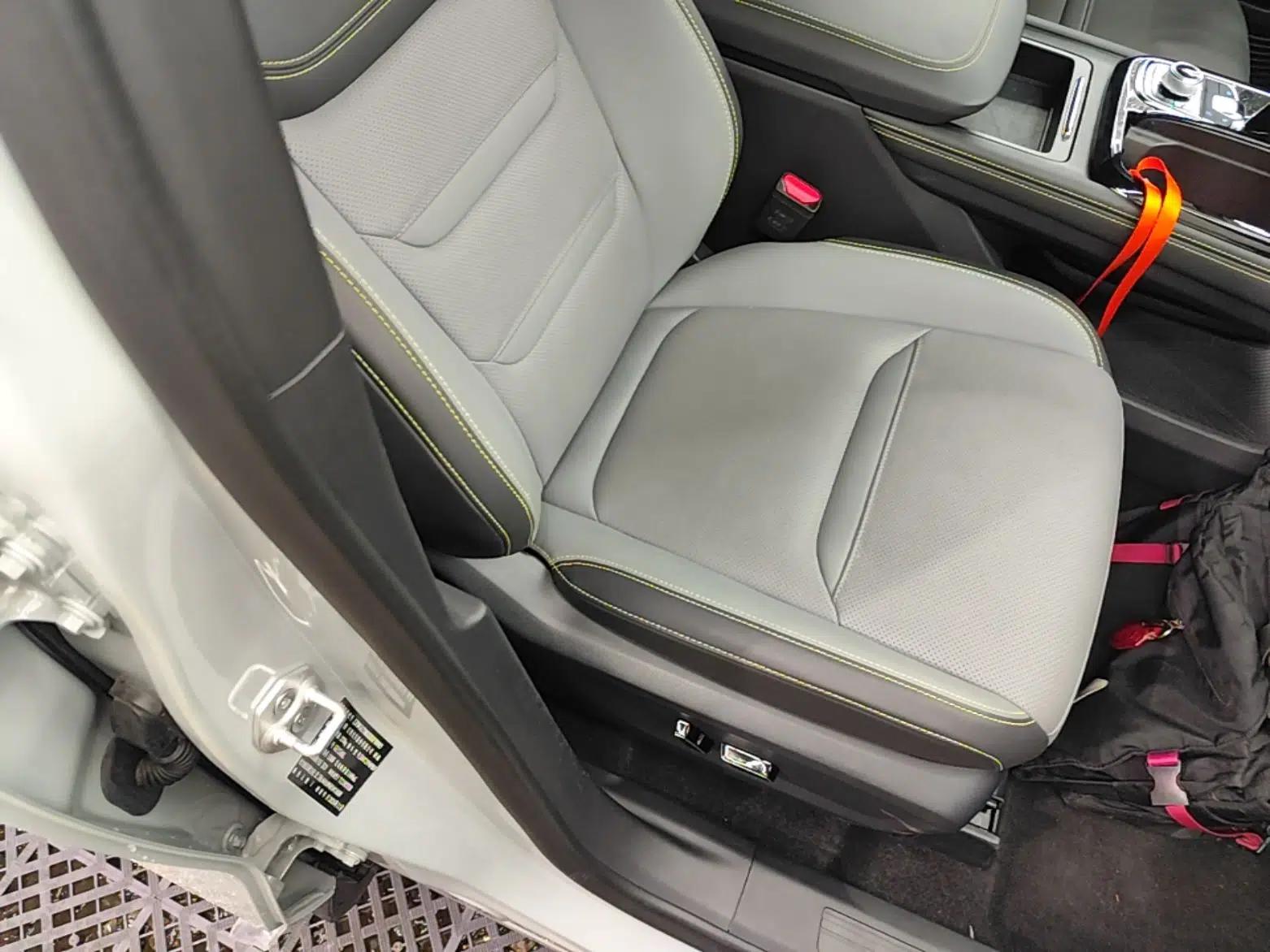 Ford Equator Sport New Energy 2025 Luxury Edition — миниатюра 23