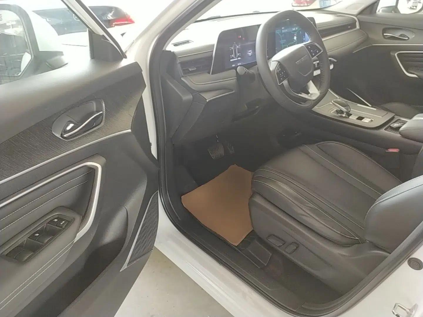 Venucia V 2023 260T Idol Edition Pro — миниатюра 19