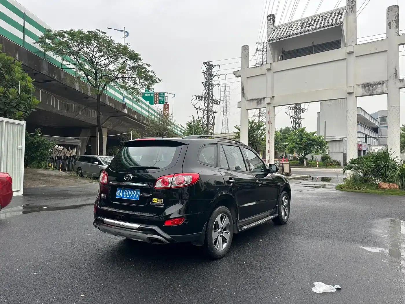 Santa Fe Classic 2011 2.4 Supreme Edition 7-Seat 2WD — миниатюра 5