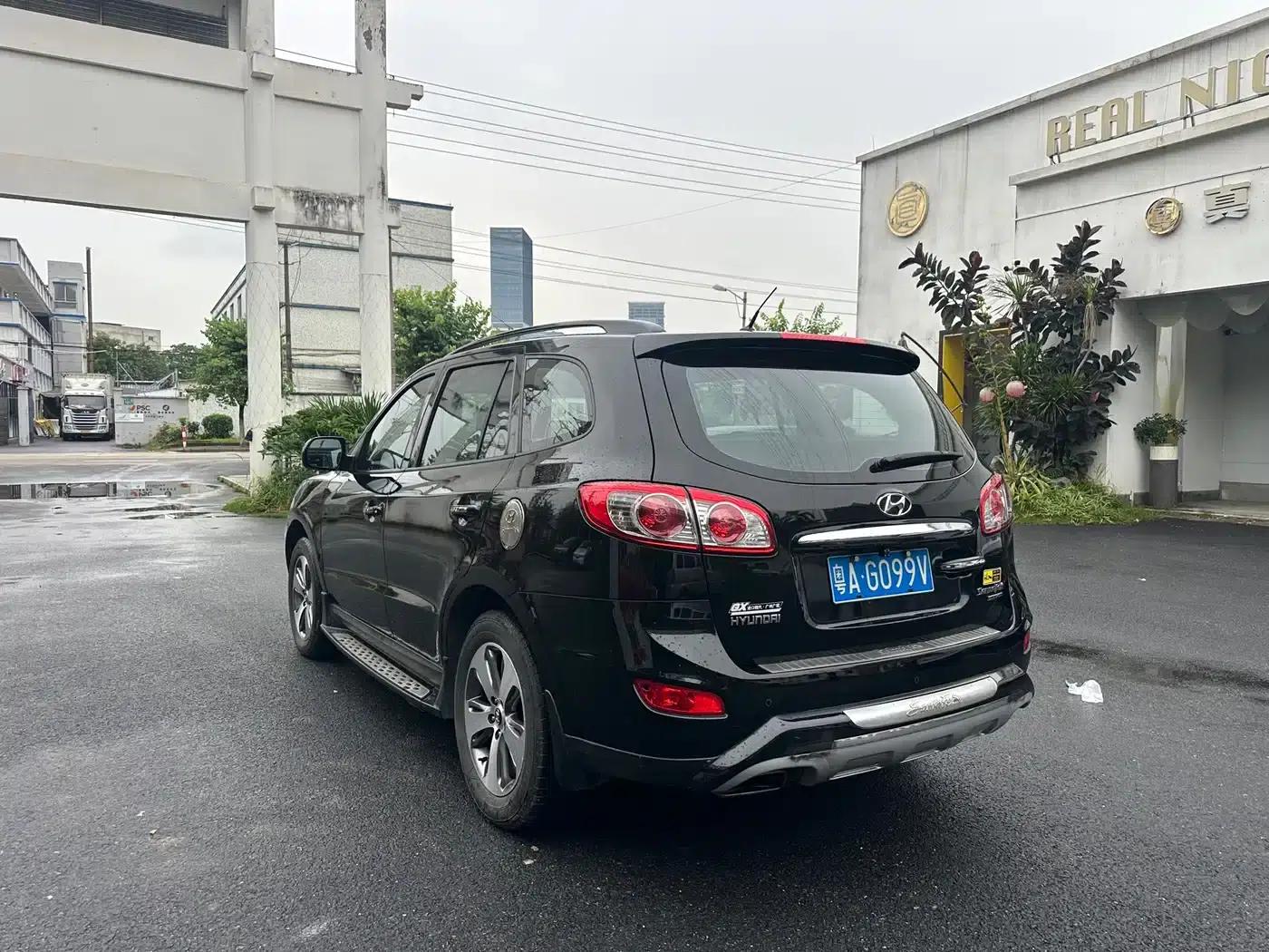 Santa Fe Classic 2011 2.4 Supreme Edition 7-Seat 2WD — миниатюра 7