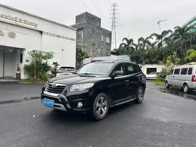 Santa Fe Classic 2011 2.4 Supreme Edition 7-Seat 2WD