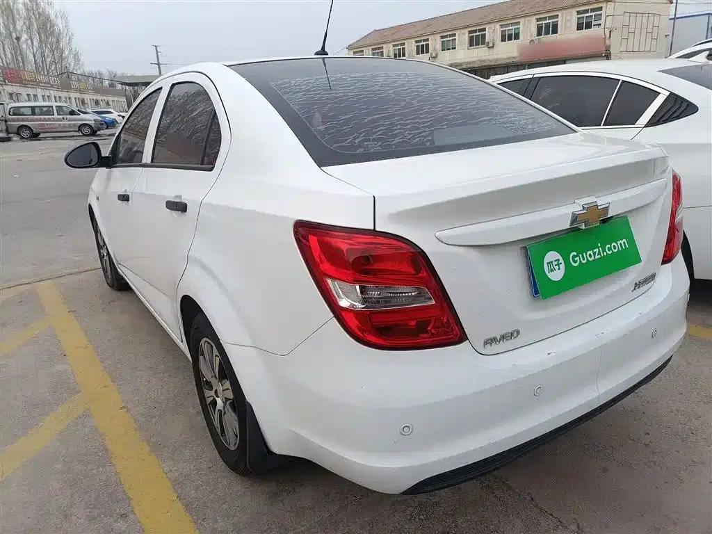 2014 Aveo Sedan 1.4SL AT Fashion Sunroof Edition — миниатюра 5