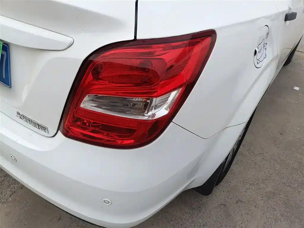 2014 Aveo Sedan 1.4SL AT Fashion Sunroof Edition — миниатюра 8