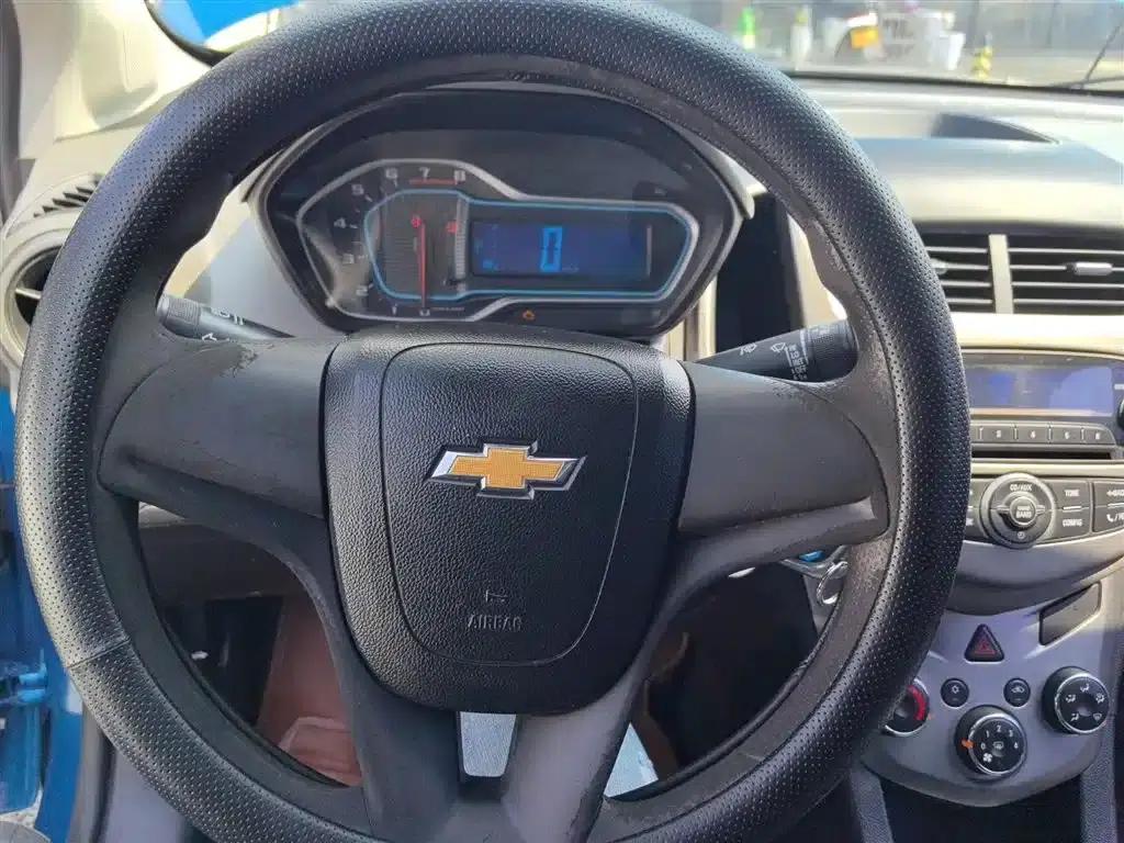 2014 Aveo Sedan 1.4SL MT Comfort Edition — миниатюра 11