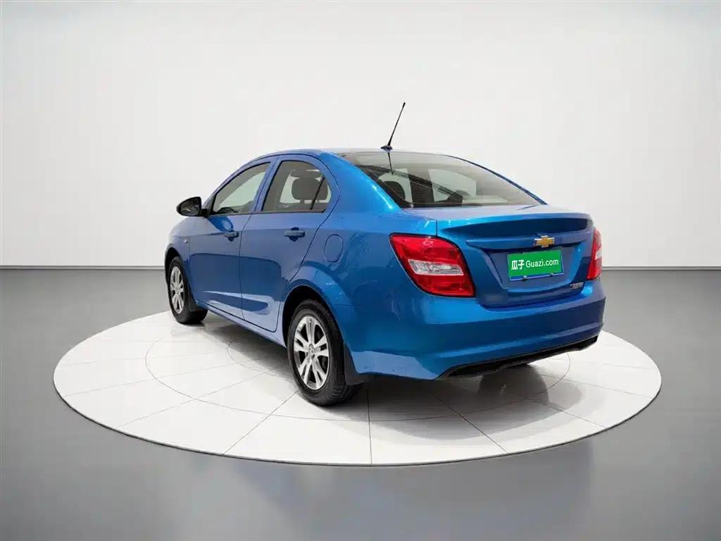 2014 Aveo Sedan 1.4SL MT Comfort Edition — миниатюра 5